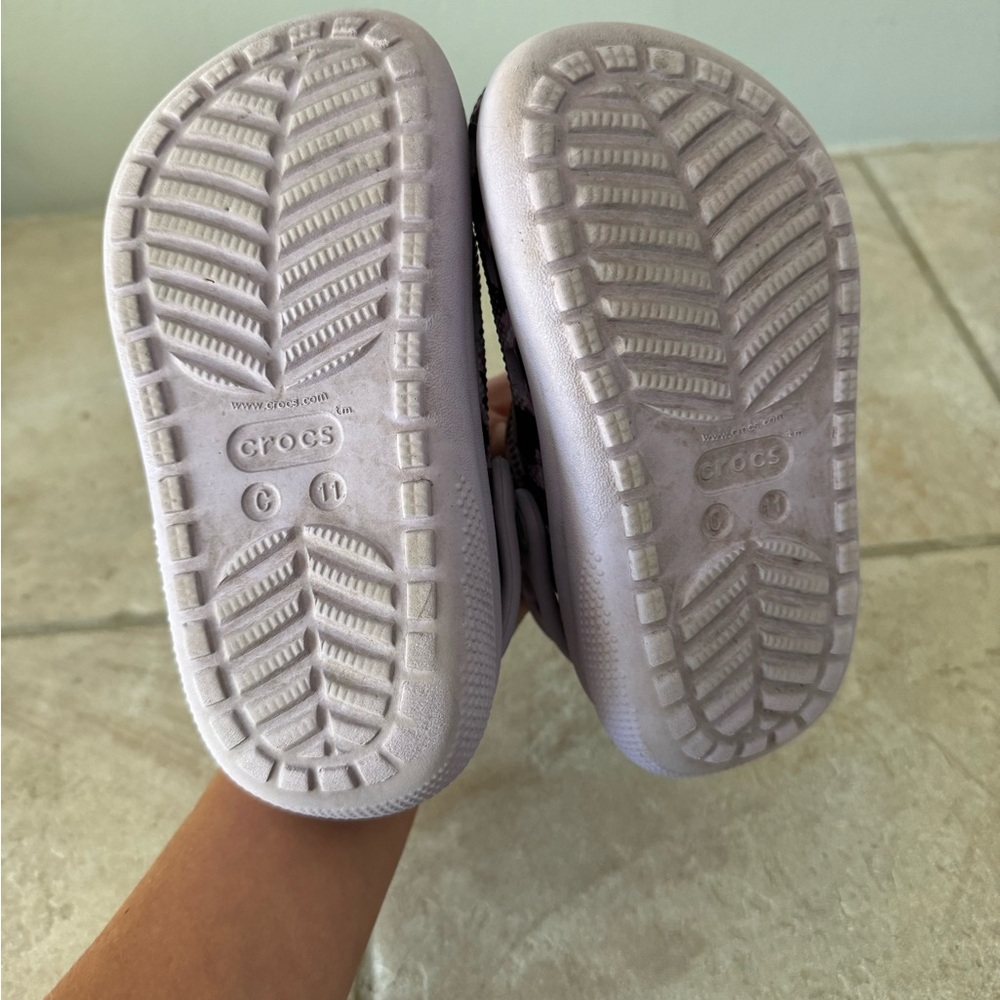 Used crocs - Picture 4 of 5